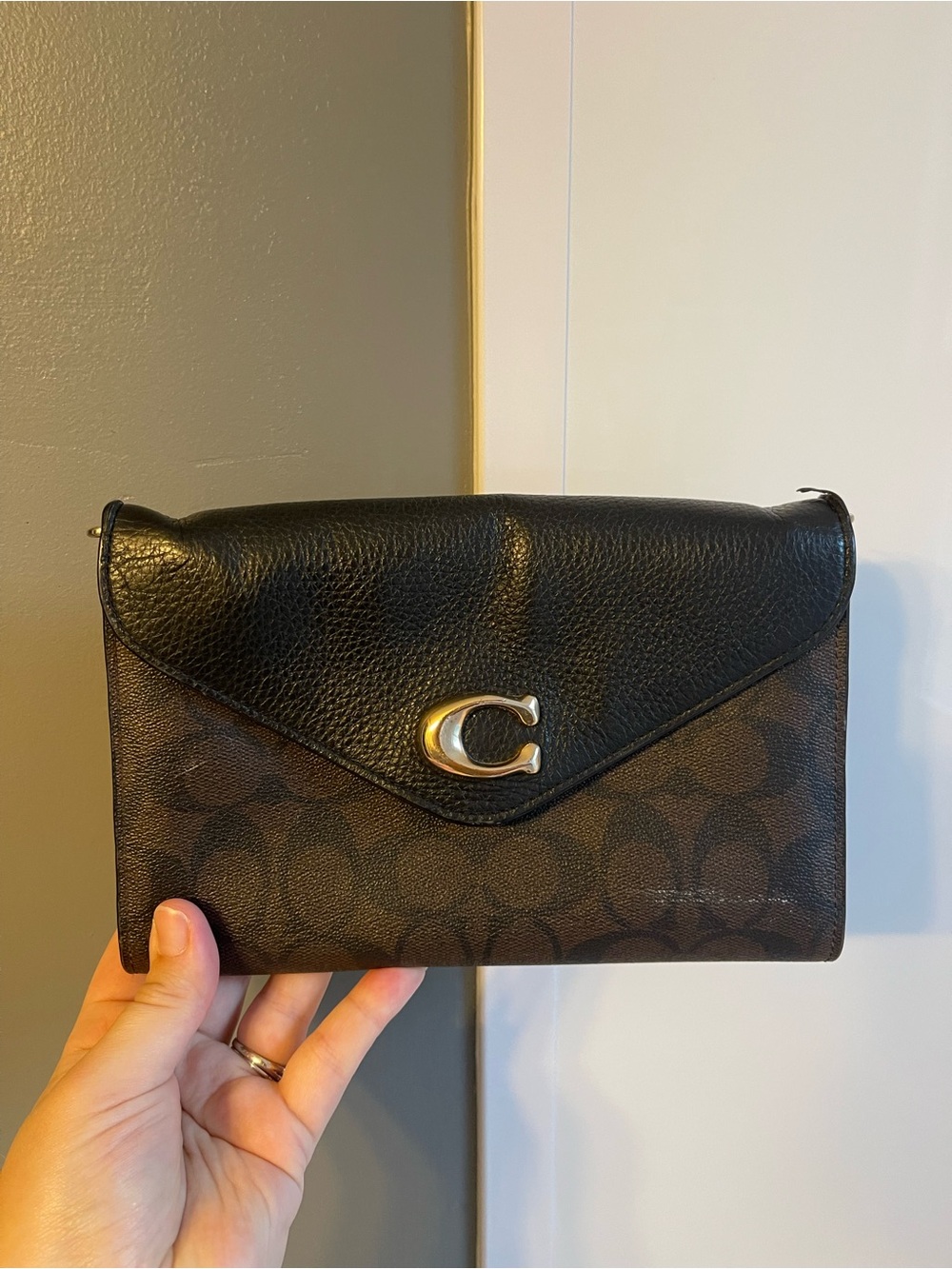 Coach purse / clutch